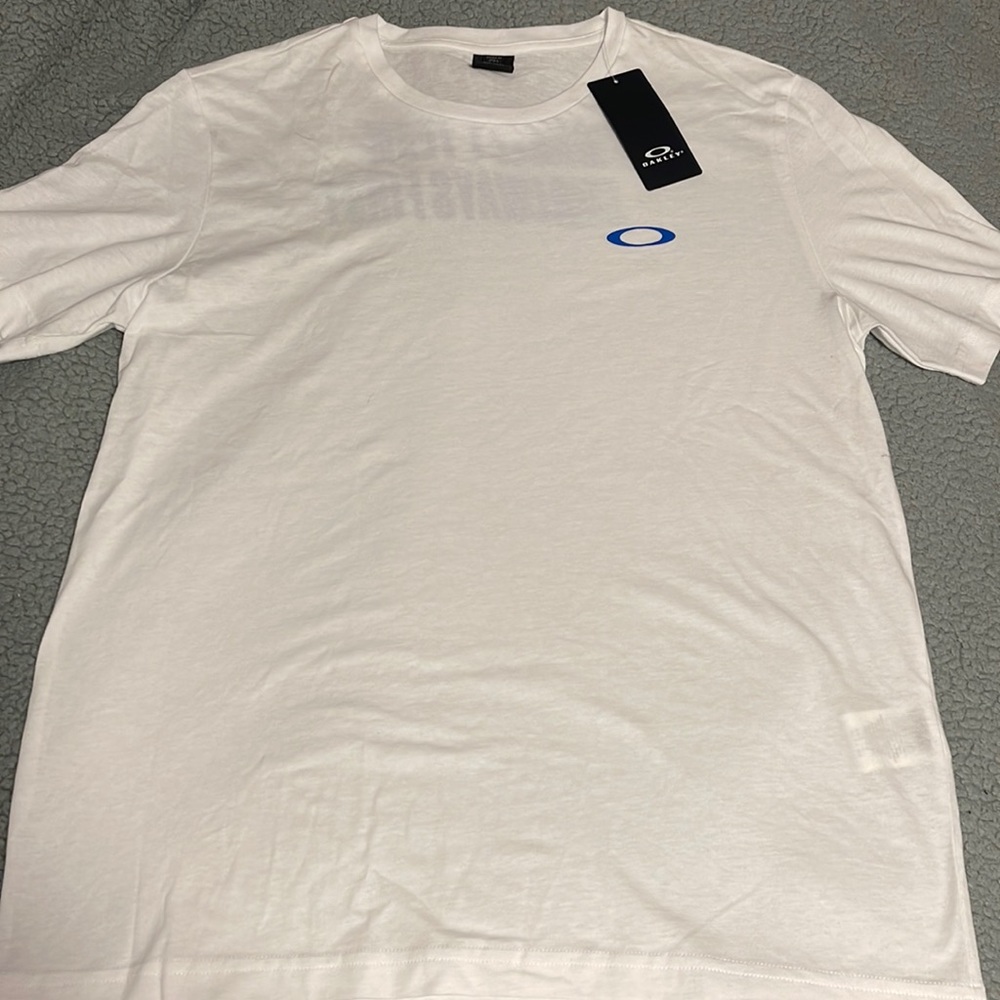 Mens Oakley’s T-shirt
